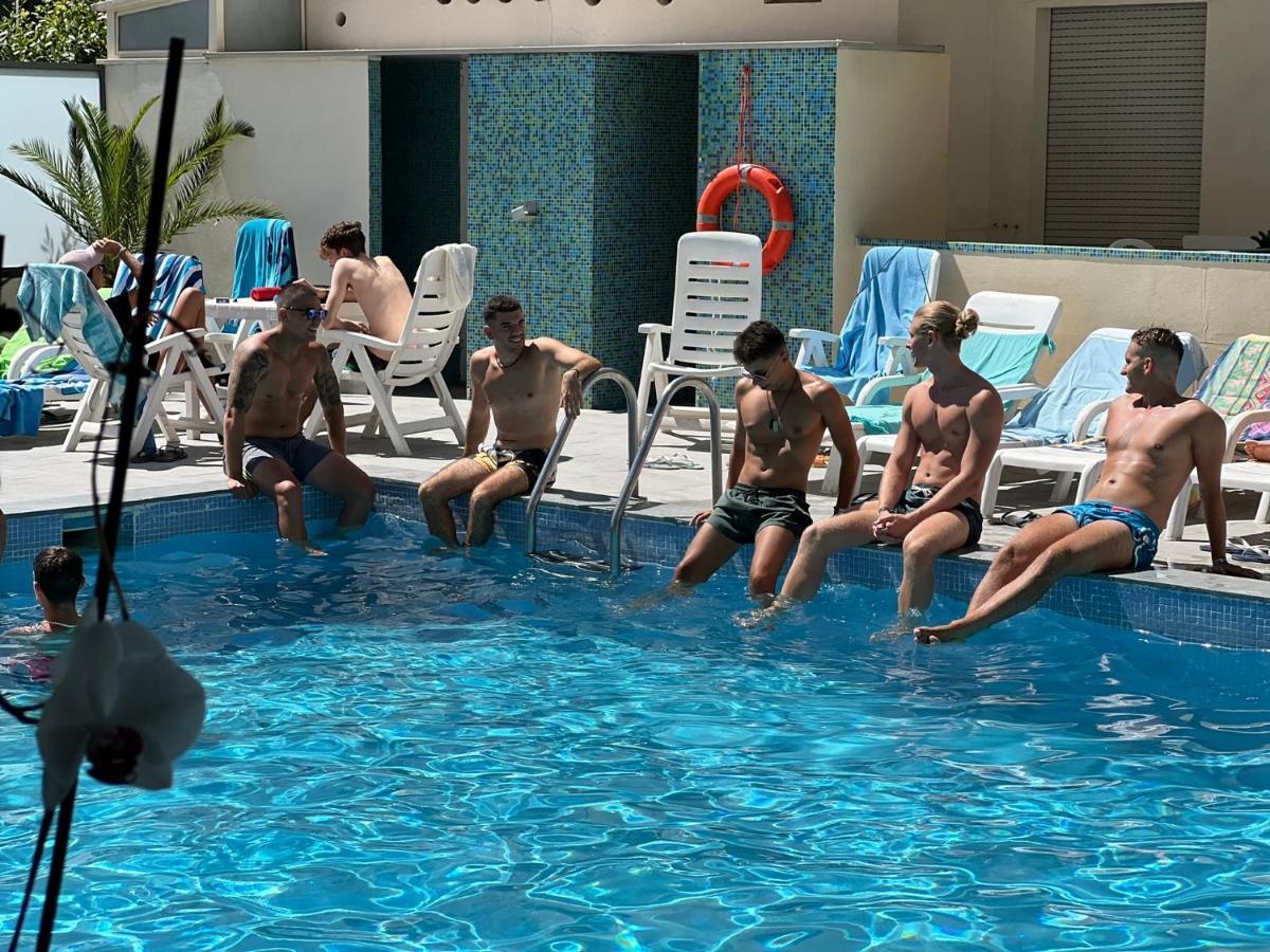 Hotel Ardea リッチョーネ エクステリア 写真